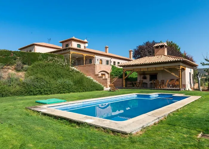 El Piruetano Villa *